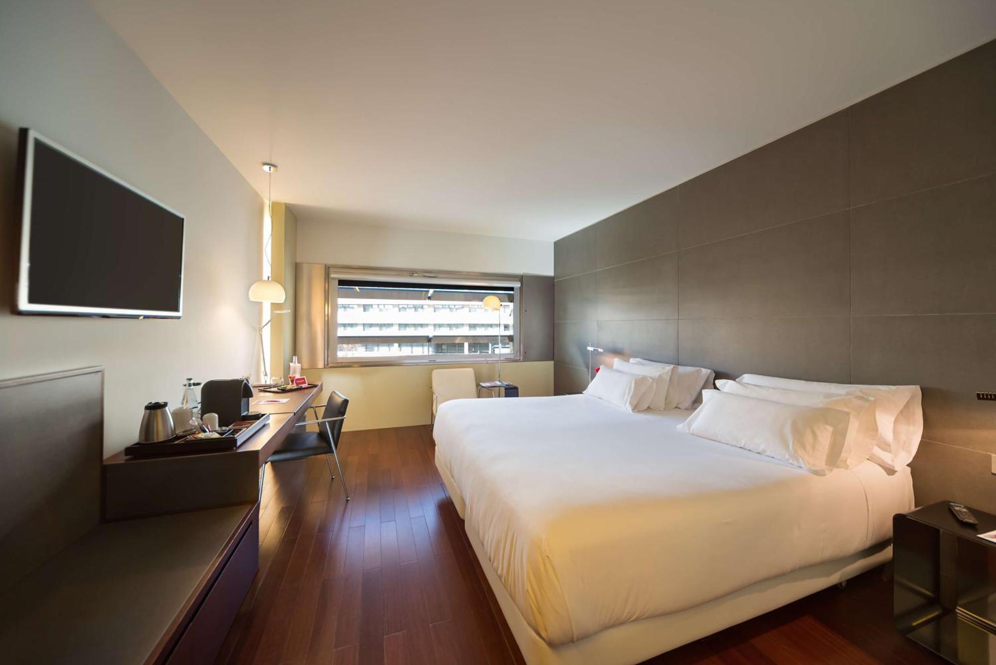 Nh Collection Barcelona Constanza Hotel Exterior photo